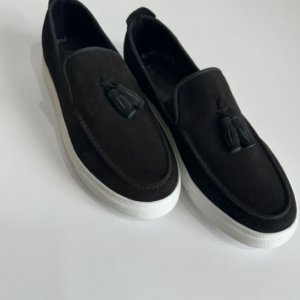 Mocassin en daim pompons